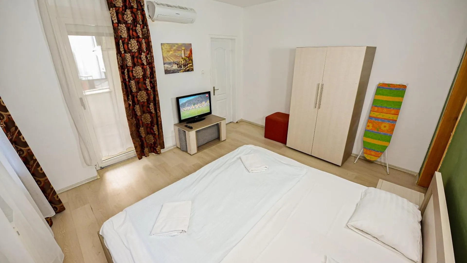 Ideal Accommodation Old Centre 布加勒斯特 0*,