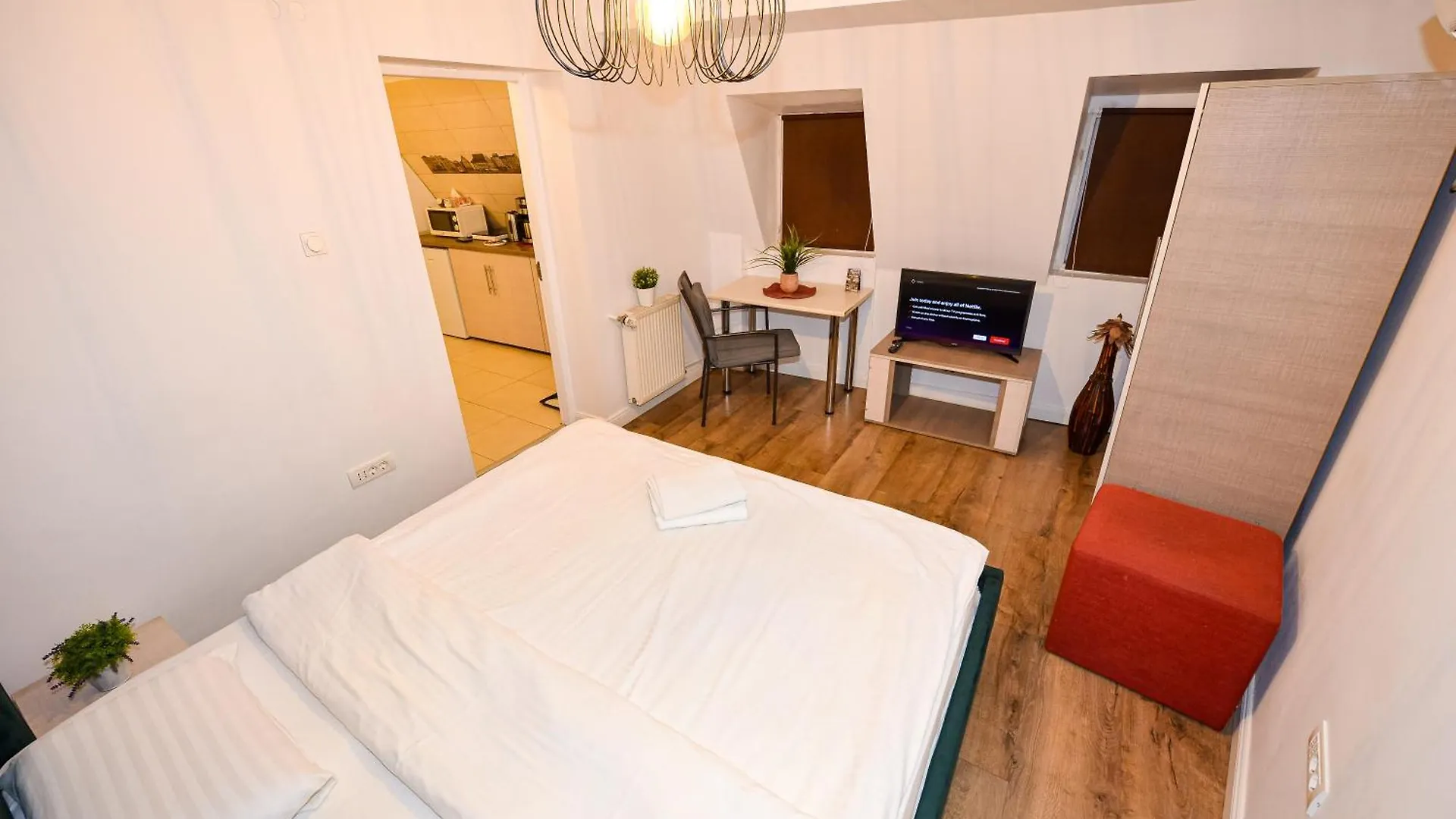 Ideal Accommodation Old Centre Bucharest Apartment